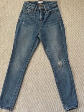 Loft Blue Medium Wash Distressed High Waisted Tapered Leg Jeans Sz 0/ 25 Petite